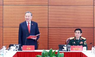 Phát huy cao độ trách nhiệm, trí tuệ và tâm huyết thảo luận Văn kiện, góp phần quan trọng vào thành công của Đại hội