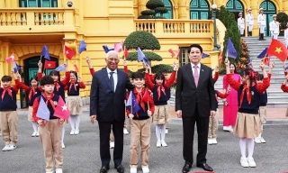 Chủ tịch nước Lương Cường chủ trì lễ đón chính thức Chủ tịch Hội đồng châu Âu