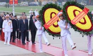Lãnh đạo Đảng, Nhà nước vào Lăng viếng Chủ tịch Hồ Chí Minh nhân dịp Tết Nguyên đán Bính Ngọ