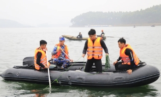 Thủ tướng Chính phủ yêu cầu khắc phục hậu quả vụ tai nạn đặc biệt nghiêm trọng trên hồ Thác Bà, Lào Cai