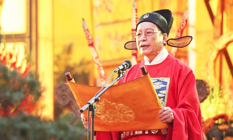  Phong tục tập quán