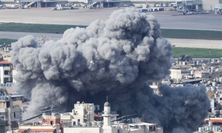 Toàn cảnh chiến sự Iran ngày thứ năm: Israel mở rộng không kích Liban, Tehran không ngừng đáp trả