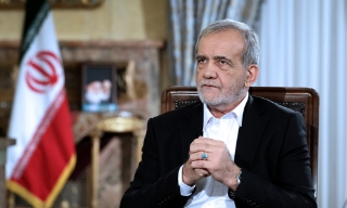 Tổng thống Iran bất ngờ xin lỗi các nước láng giềng, nêu điều kiện không tấn công