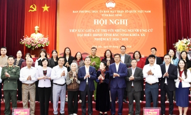  Ứng cử viên đại biểu HĐND tỉnh tiếp xúc cử tri tại phường Kinh Bắc và Vũ Ninh