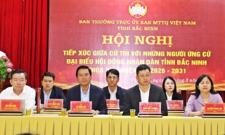 Ứng cử viên đại biểu HĐND tỉnh khóa XX tiếp xúc cử tri tại đơn vị bầu cử số 12