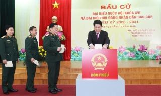 Chủ tịch nước Lương Cường bỏ phiếu tại phường Hoàn Kiếm, Hà Nội