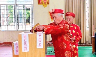 Kết thúc bỏ phiếu bầu cử, 34 địa phương đạt tỷ lệ cử tri đi bầu trên 99%