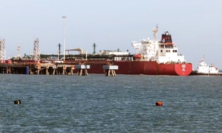 Tín hiệu tích cực từ Eo biển Hormuz: Số tàu đi qua tăng gần gấp đôi