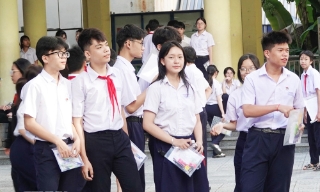 Hà Nội lần đầu cho học sinh tạm trú dự tuyển lớp 10 công lập không chuyên