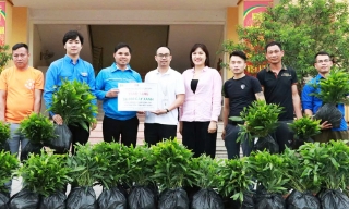 Một doanh nghiệp tặng 16 nghìn cây xanh giúp xã Tân Sơn nâng tỷ lệ che phủ rừng