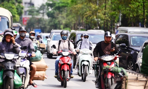 Nắng nóng gia tăng, nhiều khu vực miền Trung sát ngưỡng 40 độ