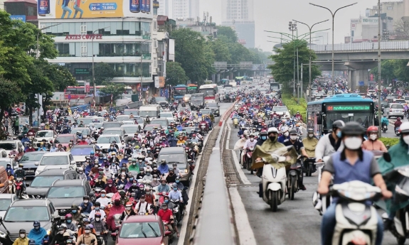 Hà Nội chuẩn bị cấm xe máy xăng tại vùng phát thải thấp thế nào