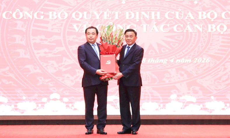  Bộ Chính trị phân công, chỉ định đồng chí Trần Đức Thắng giữ chức Bí thư Thành ủy Hà Nội