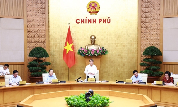 Thủ tướng Lê Minh Hưng chủ trì họp Thường trực Chính phủ và Thường trực Đảng ủy Chính phủ