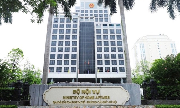 Bộ Nội vụ được giao theo dõi việc sắp xếp các thôn, tổ dân phố ở xã, phường