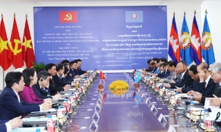Việt Nam - Campuchia tiếp tục củng cố vững chắc tin cậy chính trị