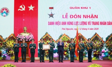  Xây dựng lực lượng vũ trang Quân khu 1 vững mạnh toàn diện, đáp ứng yêu cầu mới