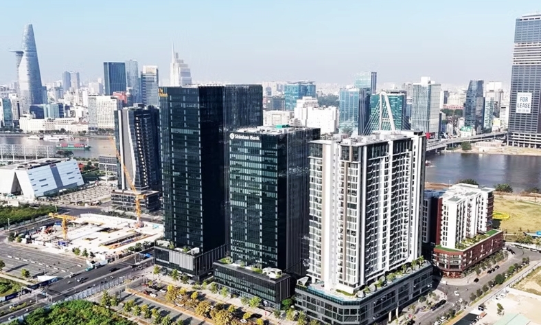  "Khẩn trương đưa Trung tâm Tài chính quốc tế vào vận hành"