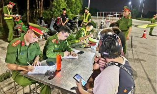 25 học sinh vi phạm an toàn giao thông ngày đầu kỳ nghỉ hè 
