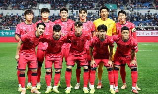 Siêu máy tính dự đoán cơ hội vô địch World Cup 2026 của Nhật Bản và Hàn Quốc