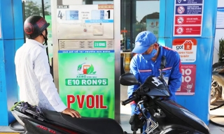 Giá xăng dầu trong nước tiếp tục giảm, E5RON92 còn hơn 21.000 đồng mỗi lít