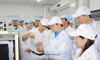 Chủ tịch Tổng Liên đoàn Lao động Việt Nam thăm, làm việc tại Công ty cổ phần Công nghệ thế hệ mới Hanel PT