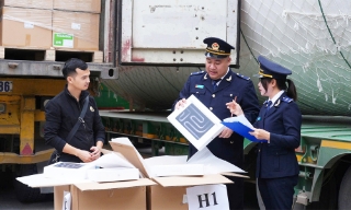 Hải quan khu vực V: Đổi mới tư duy, đồng hành với doanh nghiệp