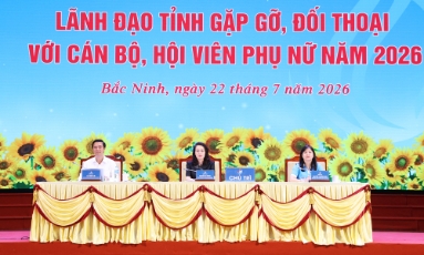  Lãnh đạo tỉnh Bắc Ninh đối thoại với cán bộ, hội viên phụ nữ