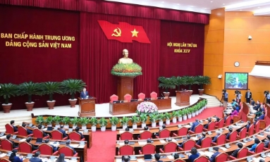  Bảo vệ môi trường, chủ động ứng phó với biến đổi khí hậu