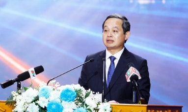  Chủ tịch UBND tỉnh Phạm Hoàng Sơn: Hiện thực hóa tầm nhìn quy hoạch thành những công trình, không gian sống và giá trị phát triển (*)