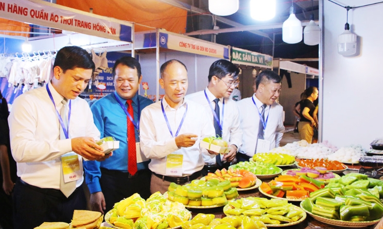  Bắc Ninh: Phường Nếnh tổ chức hội chợ xúc tiến thương mại - dịch vụ