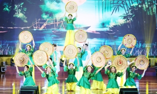 Bắc Ninh: Gần 300 công nhân lao động tham gia liên hoan văn nghệ 