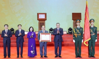 Tổng Bí thư, Chủ tịch nước Tô Lâm dự Lễ công bố thành lập thành phố Quảng Ninh và đón nhận Huân chương Lao động hạng Nhất