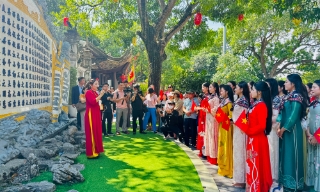 Đoàn thí sinh Hoa hậu Việt Nam 2026 trải nghiệm hành trình Thăng Long – Kinh Bắc