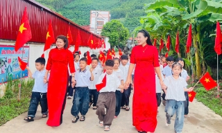 Bắc Ninh: Tưng bừng Ngày hội toàn dân đưa trẻ đến trường
