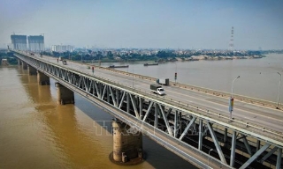 Hà Nội phân luồng cầu Thăng Long, hạn chế xe tải và xe khách từ ngày 15/9