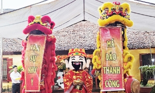 Bắc Ninh: Sắc màu văn hóa truyền thống tại lễ hội đình Đông Lý tại phường Đa Mai