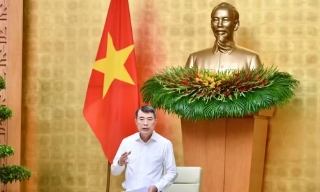 Chính phủ yêu cầu khẩn trương hoàn thiện tám dự án luật, nghị quyết