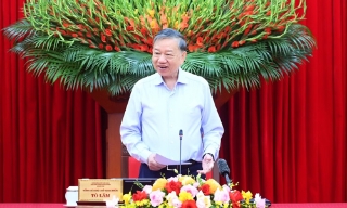 Tiếp tục thực hiện cập nhật về định hướng lãnh đạo phát triển đất nước trong 100 năm tiếp theo