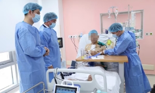 Lần đầu tiên tại Việt Nam cấy ghép thành công thiết bị hỗ trợ tim CorHeart 6