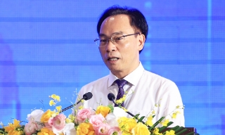 Bộ trưởng Giáo dục và Đào tạo: Lạm dụng AI có thể làm chậm phát triển tư duy
