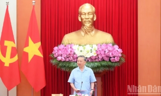 Quy định về đảng viên tham gia hoạt động đầu tư kinh doanh
