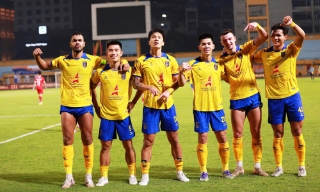 Bắc Ninh FC và Thể Công Viettel chia điểm đầy kịch tính trên sân Hàng Đẫy