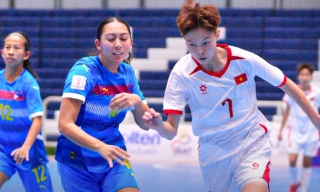 Futsal nữ Việt Nam thắng 2-0 Philippines