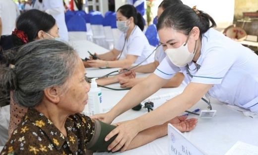 Chính phủ triển khai cơ chế đặc biệt bảo vệ, chăm sóc sức khỏe nhân dân