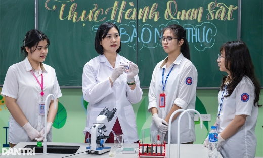 Giáo viên dạy phổ thông bắt buộc phải có chứng chỉ chuẩn nghề nghiệp mới