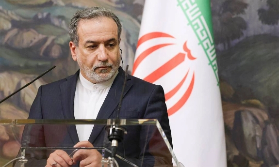 Iran vạch lằn ranh đỏ khi 15.000 binh sĩ Mỹ tiến sát lãnh thổ