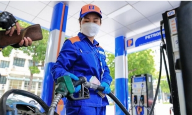  Giá xăng dầu đồng loạt giảm từ chiều nay, RON95-III xuống còn 24.078 đồng mỗi lít