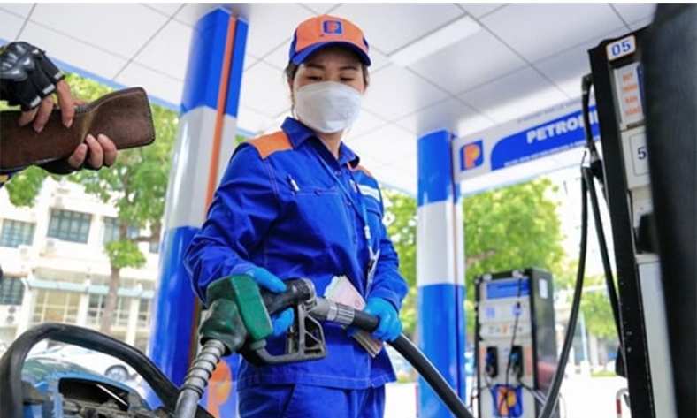  Giá xăng dầu đồng loạt giảm từ chiều nay, RON95-III xuống còn 24.078 đồng mỗi lít