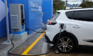 Ô tô điện được áp dụng lệ phí trước bạ lần đầu 0% đến hết năm 2030